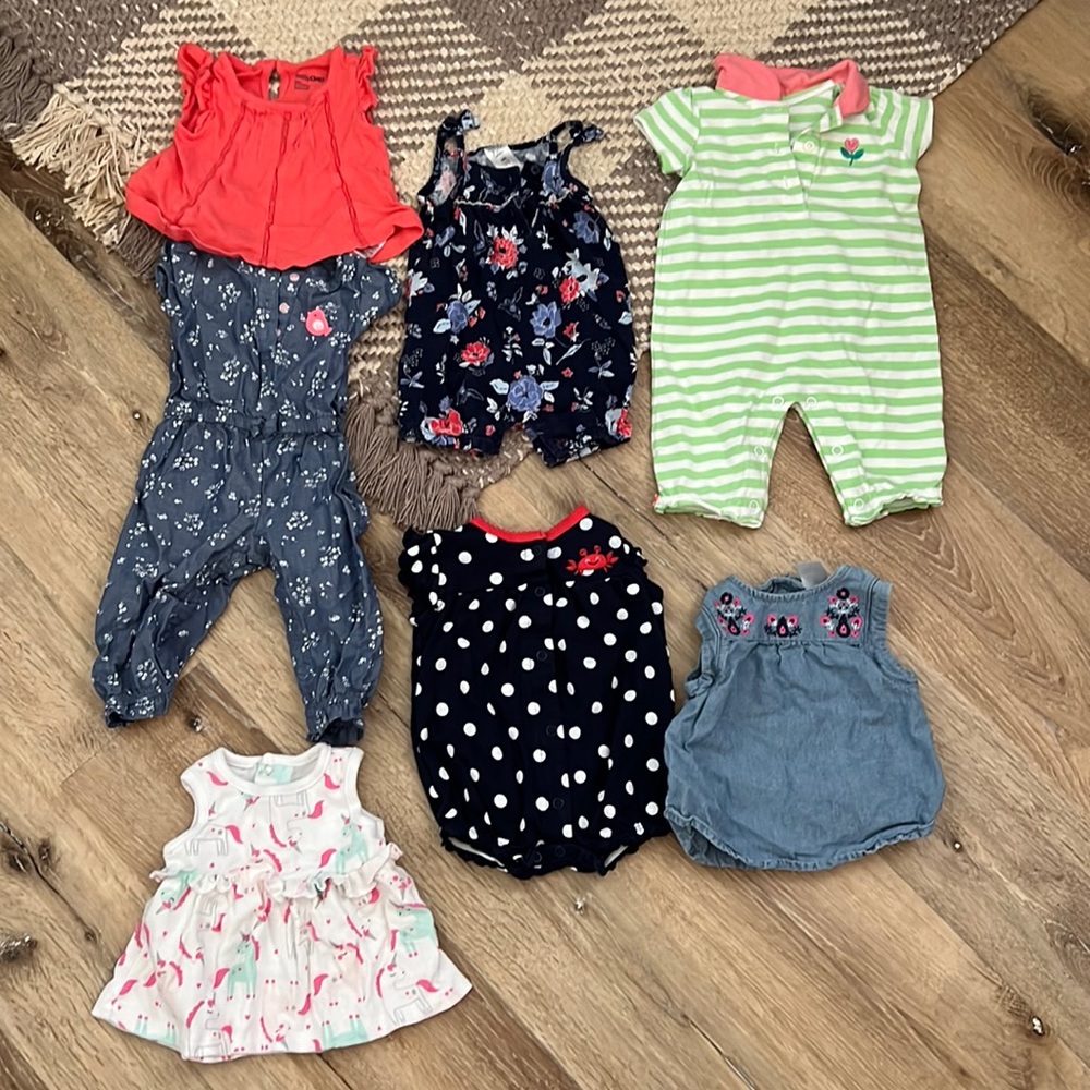 0-3 Month Baby Girl Bundle - Baby Gap, Carters